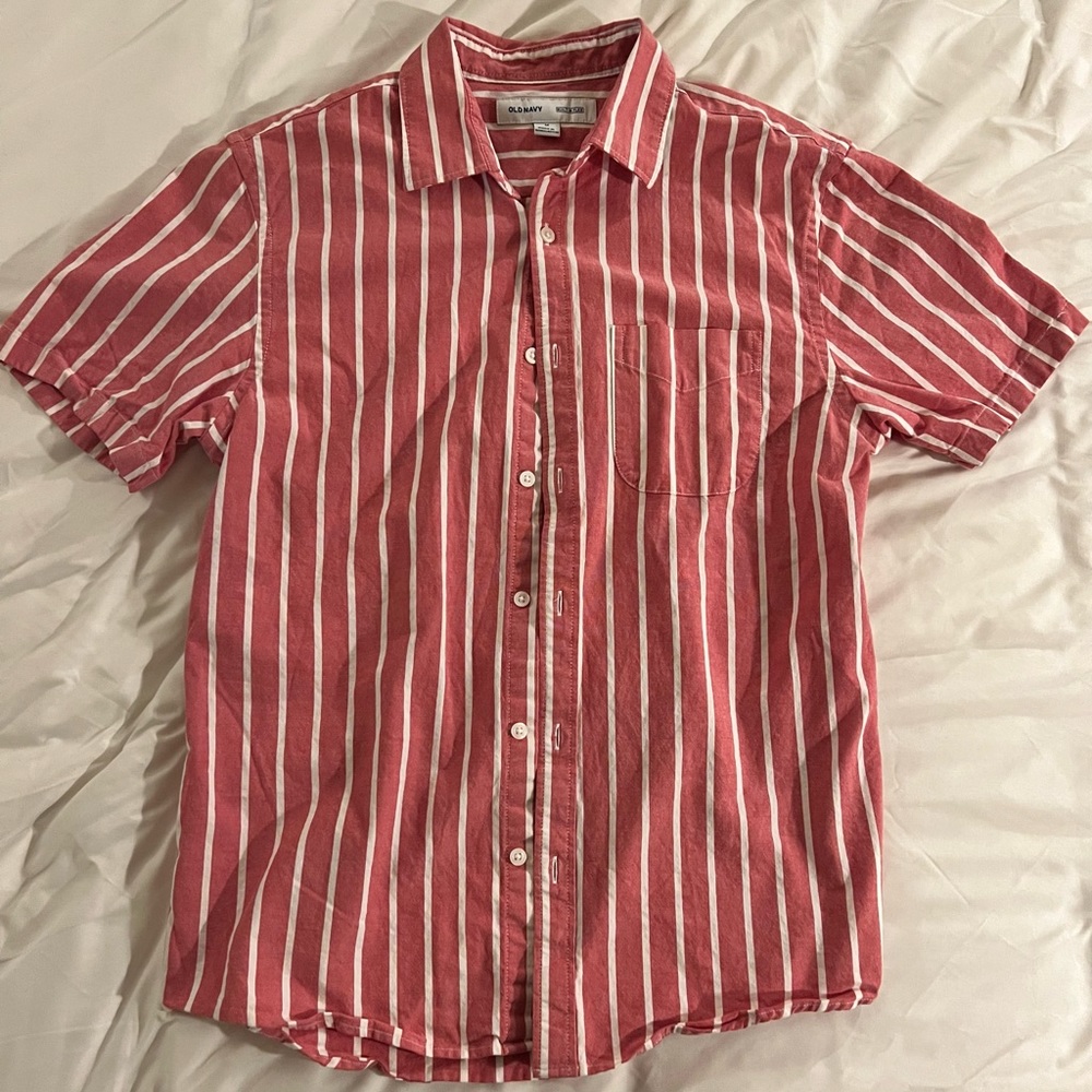 Old Navy Red/White Striped Button Up Short Sleeve
